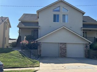 2106 S 62nd St, Omaha, NE 68106