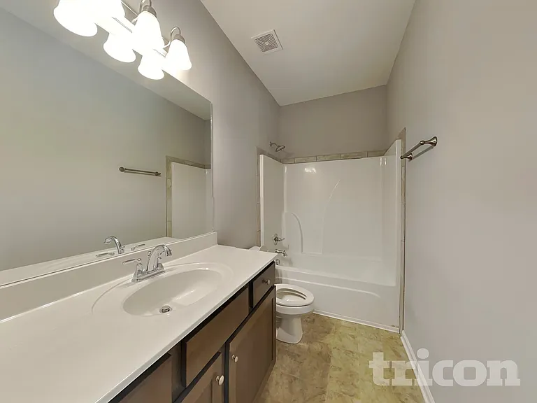 831 Ellyson Dr — Photo 15