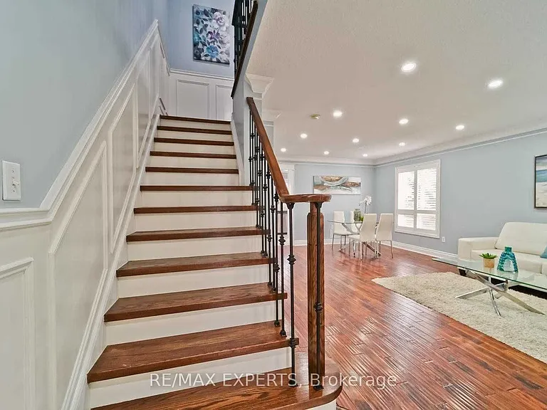 357 Brisdale Dr — Photo 3