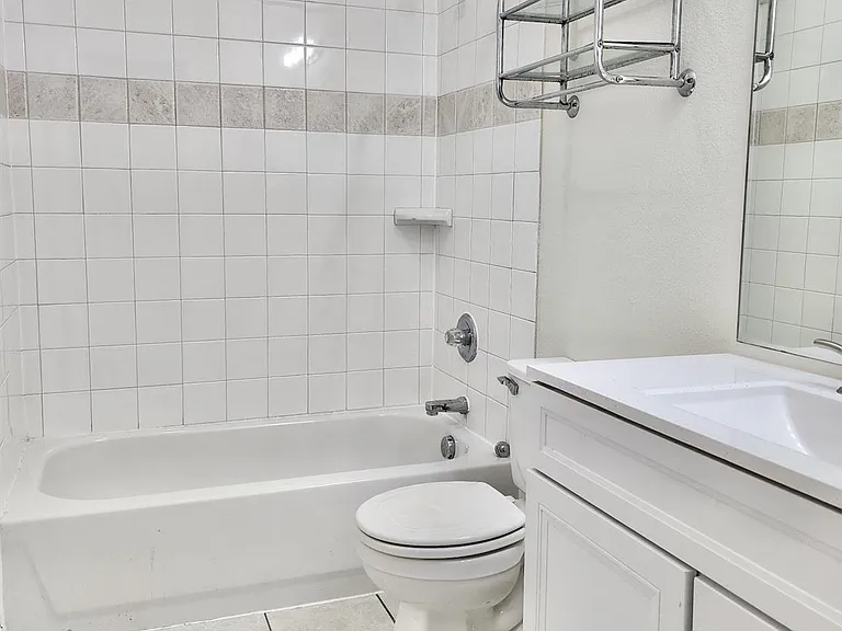 11899 Algonquin Dr #5 — Photo 16