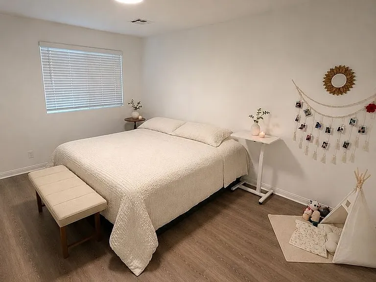2726 Atomic Tangerine Way #2 — Photo 20