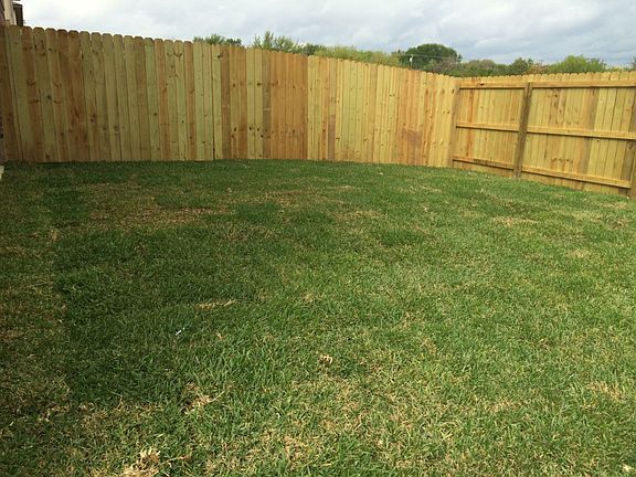 4th image of 1107 Grace Point Dr APT B