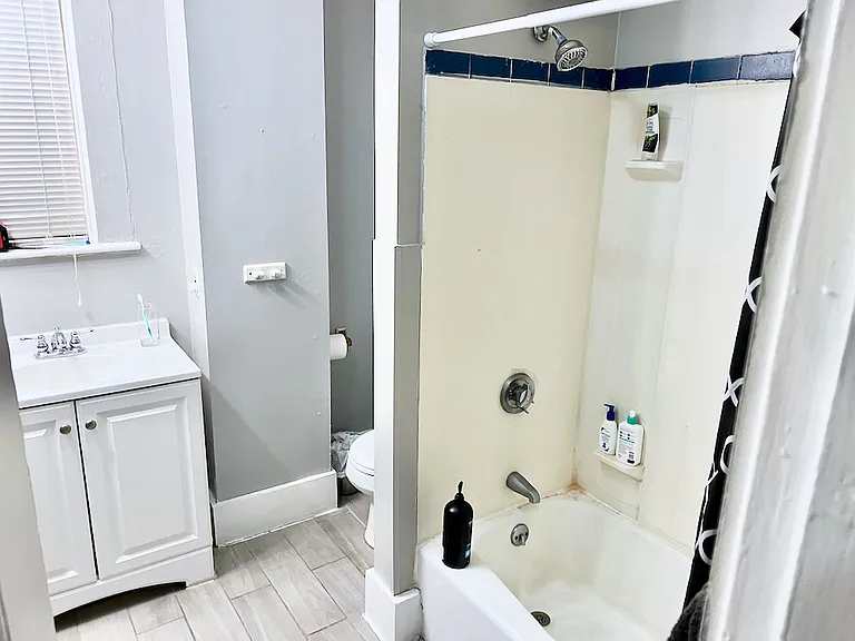 121 Hillside St #1 — Photo 6
