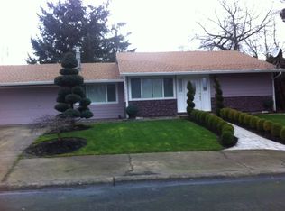 3811 SE Stott Cir, Troutdale, OR