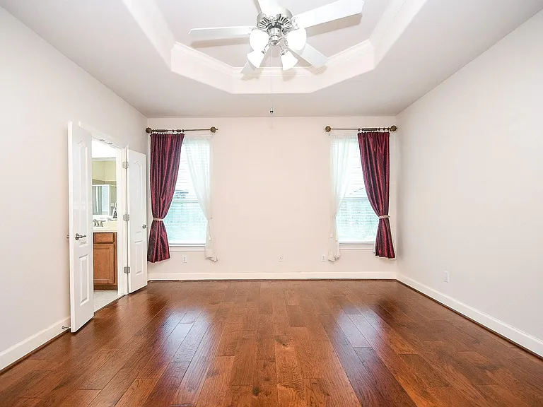 24727 Top Mark Ct — Photo 9