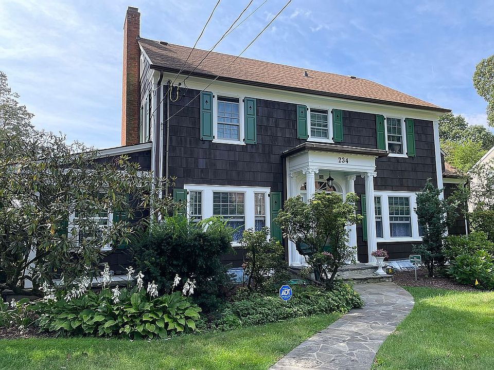 1st image of 234 Warner Ave