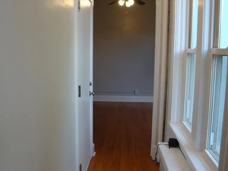 109 Montgomery St #1C — Photo 28