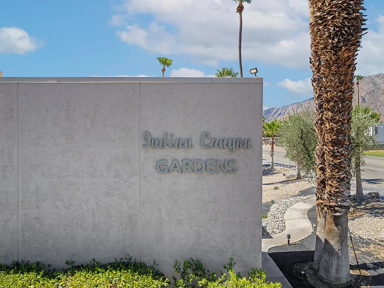 2298 N Indian Canyon Dr #E — Photo 52
