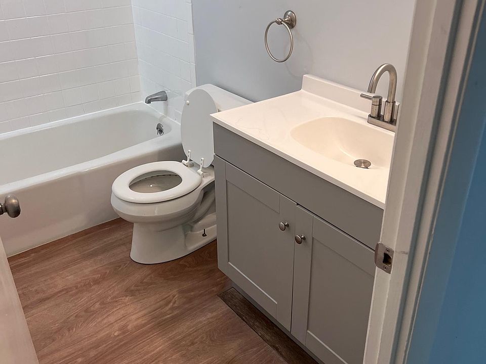 1671 Main St, Leicester, MA 01524 Zillow