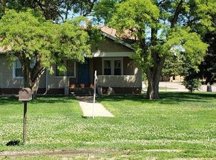 310 N Corse Ave, Corsica, SD 57328