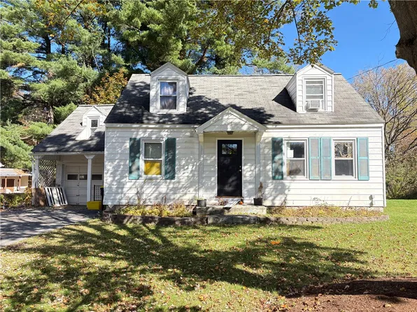 5 Dewitt Dr, Sidney, NY 13838