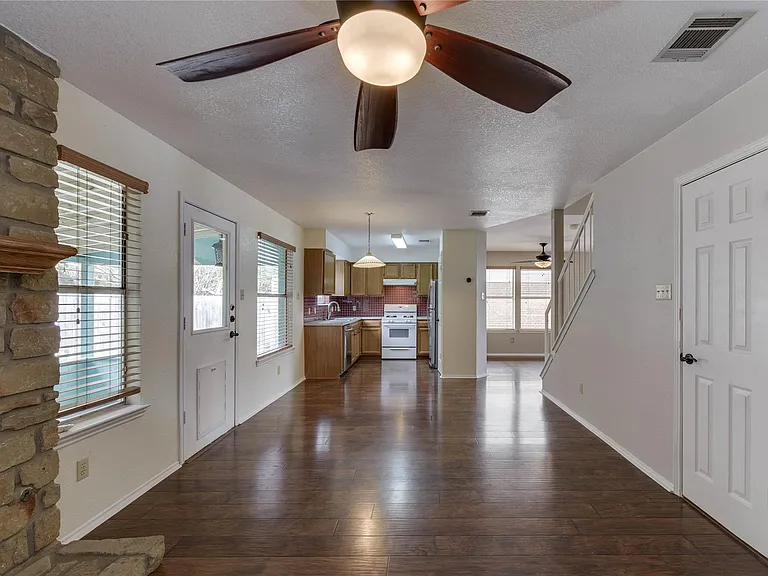 13210 Marrero Dr — Photo 14