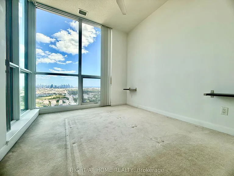 215 Sherway Gardens Rd #Penthouse 101 — Photo 11