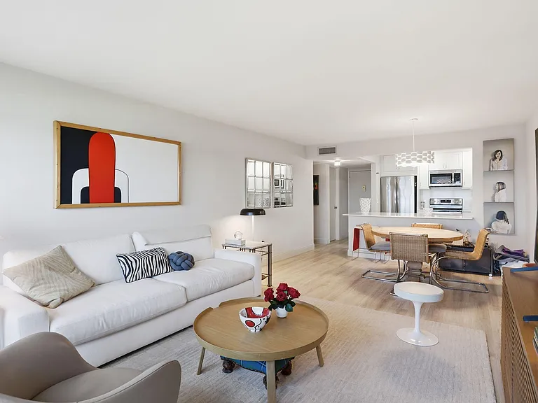1516 S Lakeside Dr #103 — Photo 10