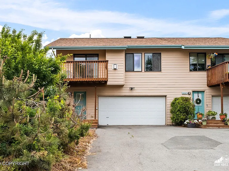 635 Pearl Dr — Photo 43