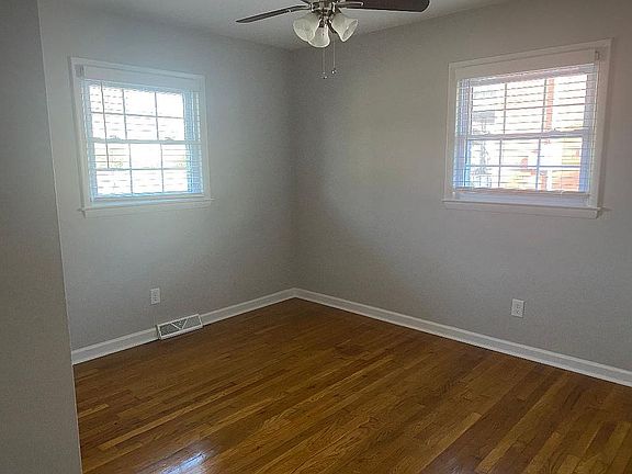5th image of 318 Logan Ave