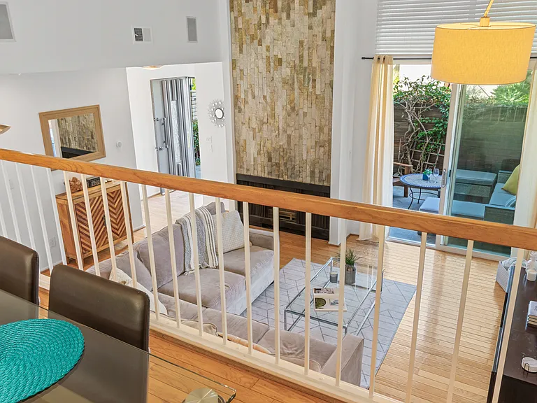 4725 S La Villa Marina #B — Photo 8