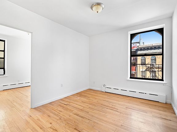 4th image of 129 Edgecombe Ave Unit 5B