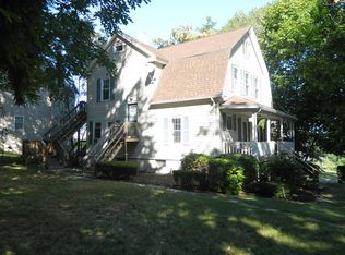 1 Pocono Rd, Worcester, MA 01605