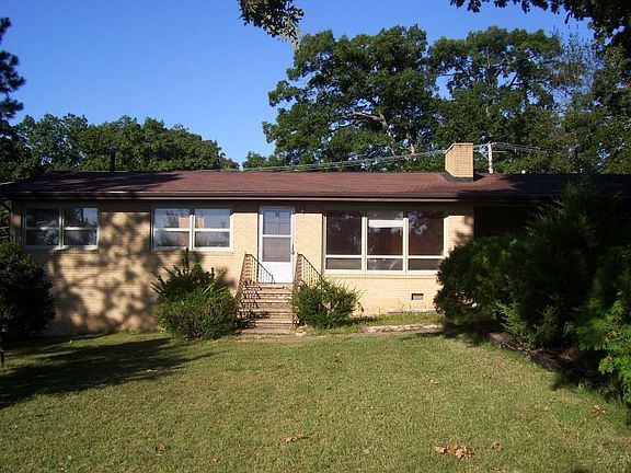 2nd image of 1929 Hoglen Dr