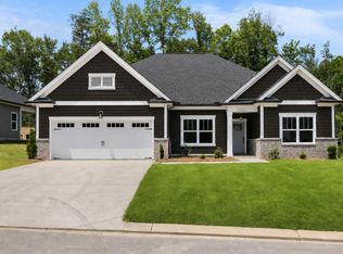 196 Winchester Dr #18, Rossville, GA 30741