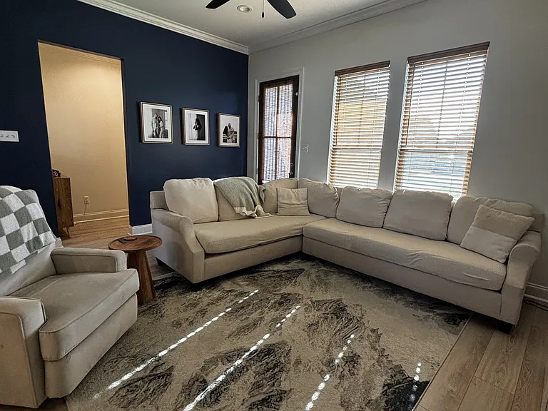 103 Bijou Dr — Photo 4