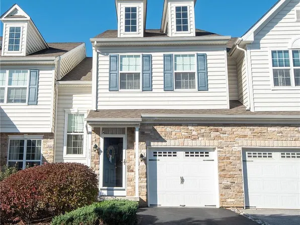 330 Pennycress Rd, Allentown, PA 18104