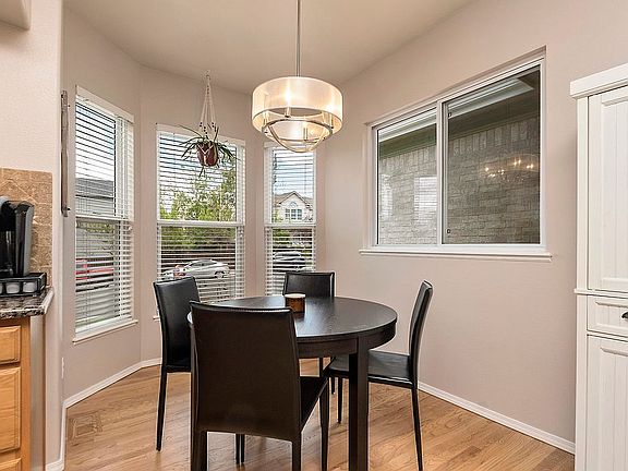 3rd image of 3765 Saint Simons Ct