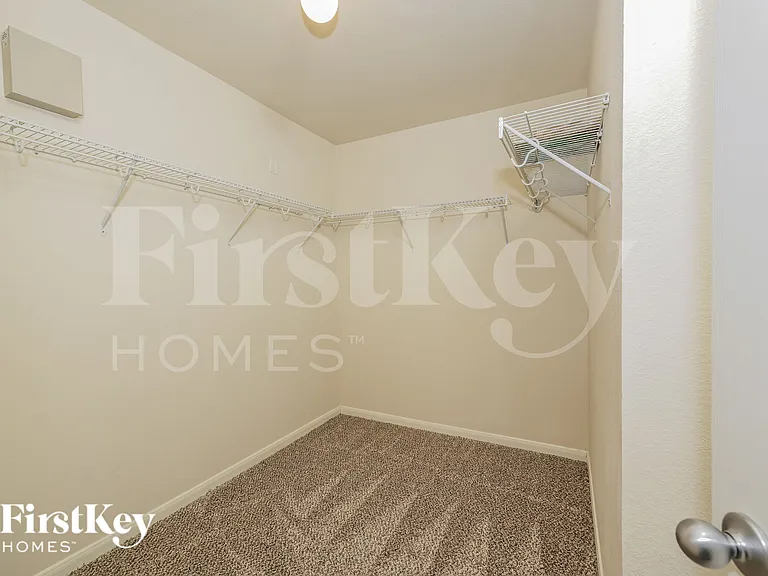 29311 Legends Hill Dr — Photo 11