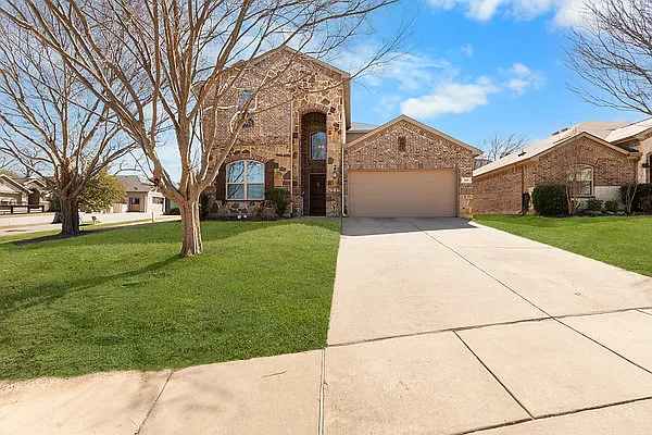 501 Wichita Trl — Photo 1