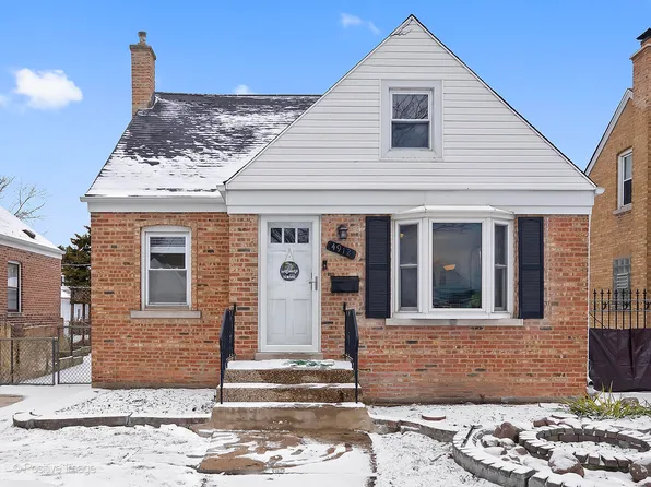 4912 N Mulligan Ave, Chicago, IL 60630