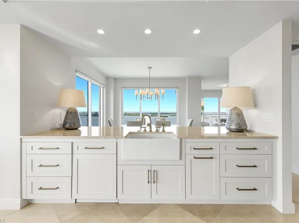 4951 Bonita Bay Blvd, Bonita Springs, FL
