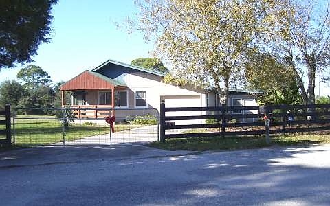 2nd image of 24 Ekhoff Ln