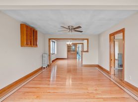 26 Fuller St, Everett, MA