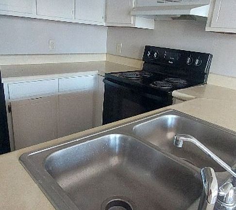 5th image of 4455 W 19th St APT 37