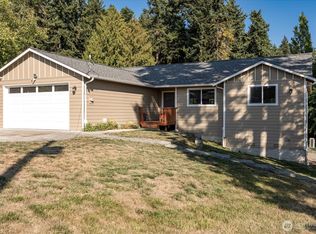 2030 Rockcress Ln, Oak Harbor, WA 98277