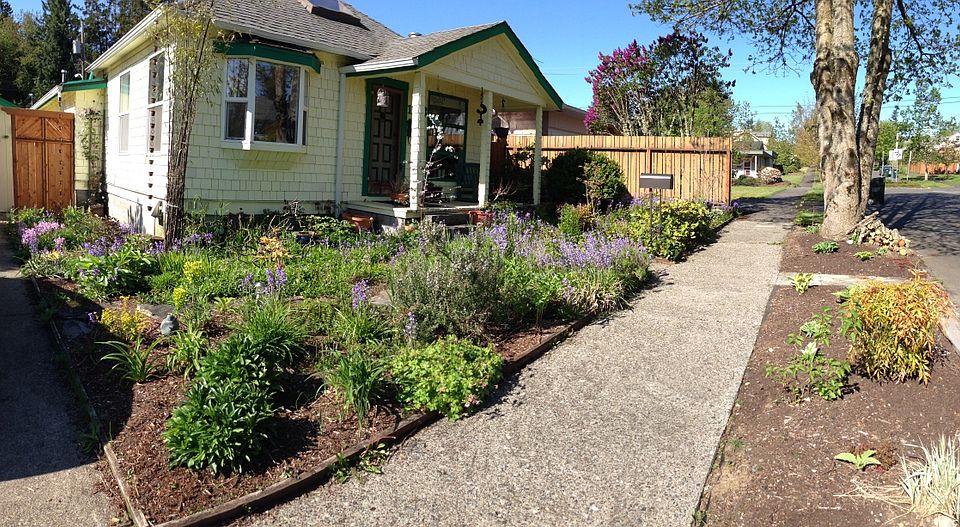 1st image of 1123 6th Ave SW