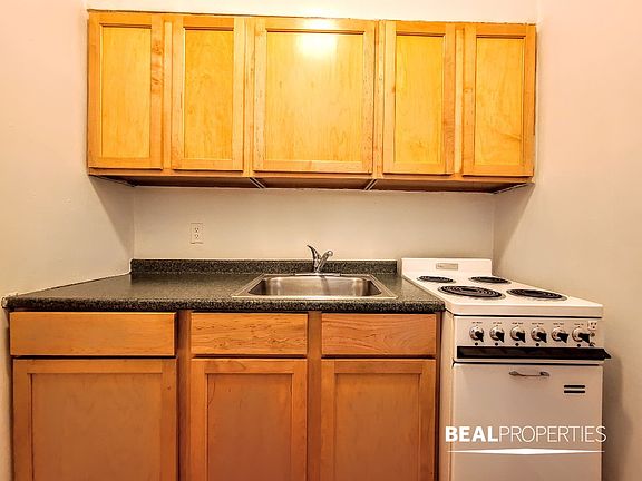 4th image of 536 W Arlington Pl #536306