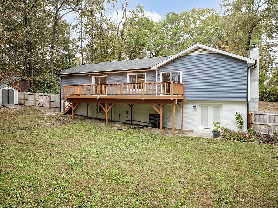 2nd image of 7728 Wakebrook Dr