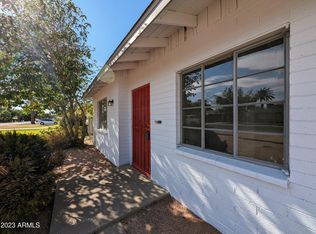 2946 E Earll Dr, Phoenix, AZ 85016