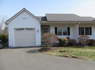 17 Silver Crest Cir, Greenfield, MA 01301