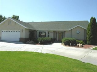 2402 Sunset Dr, Bishop, CA 93514