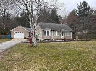 1990 S Poseyville Rd, Midland, MI 48640