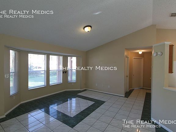 5th image of 1852 Bonneville Dr