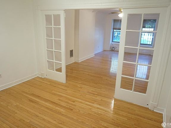 5th image of 488 Quincy St #A