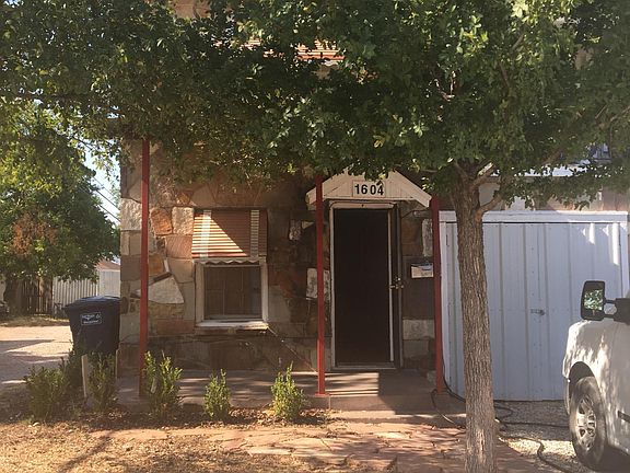5th image of 1604 NW 22nd St APT A