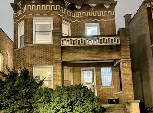 4949 W Iowa St, Chicago, IL 60651