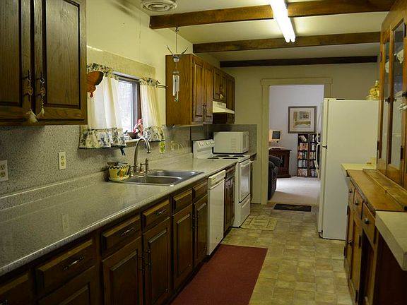 3rd image of 8418 W County Road 175 S