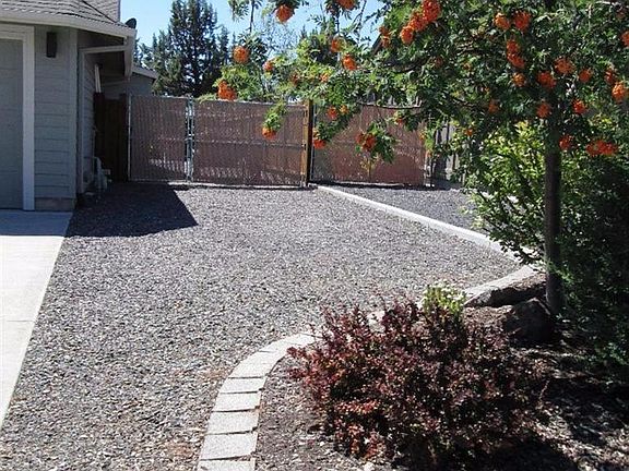 2nd image of 2515 NW Canyon Dr