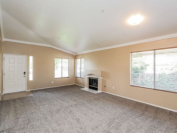 4th image of 29273 Parkcrest Ln